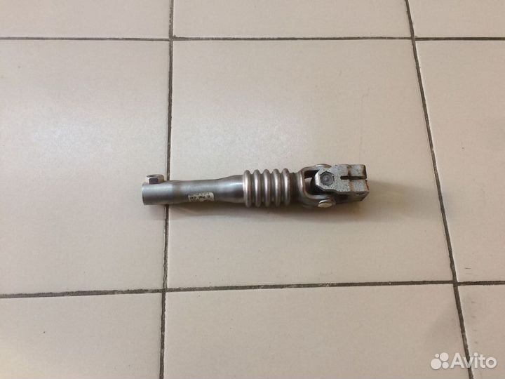 BMW F10 Рулевой карданчик с Японии