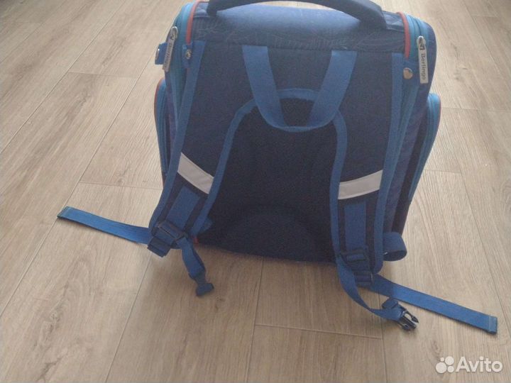 Школьный рюкзак