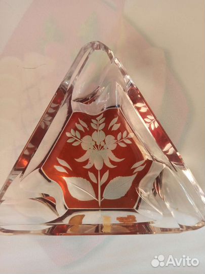 Хрусталь. Вазы, пепельницы