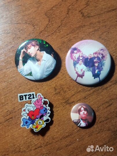 Значки bts