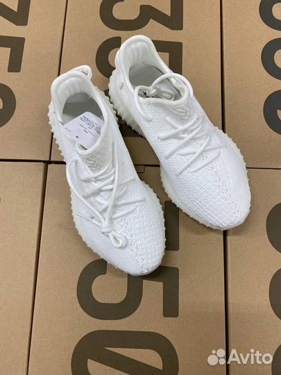 Кроссовки женские Adidas Yeezy Boost 350 v2 White