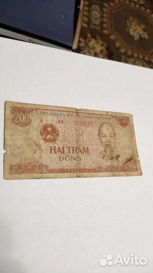 Купюра 200 донг,Вьетнам,1987 год