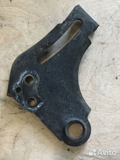 Планка натяжения ремня генератора Kia Rio 4