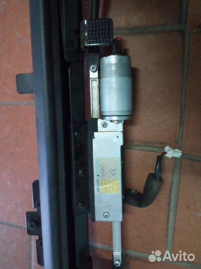 Шторка заднего стекла (электро) Ниссан Теана J32