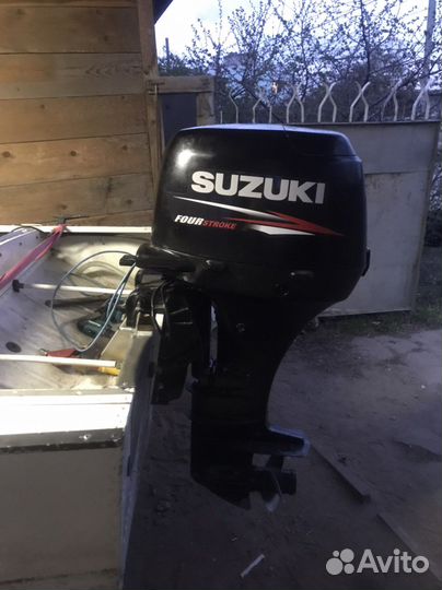 Лодочный мотор Сузуки DF 40