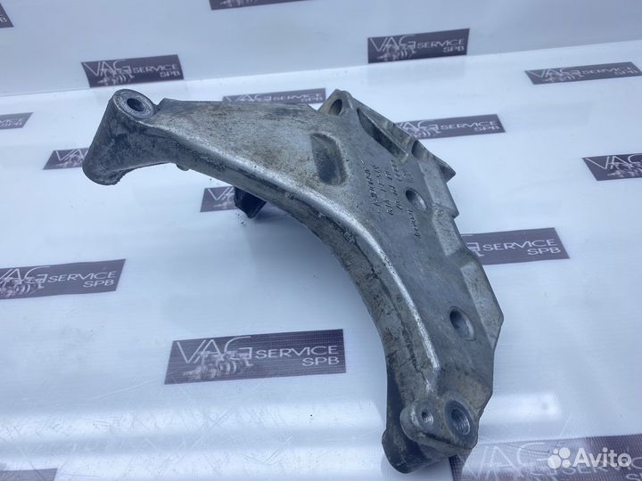 Кронштейн термомуфты VW VAG 2.0 TDI CKT