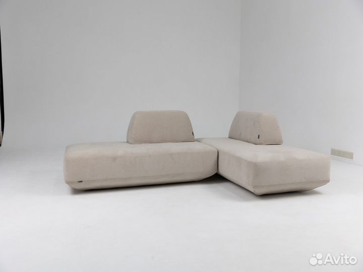 Диван со спальным местом 2700х1650 мм