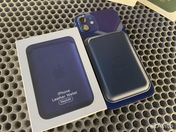 Картхолдер Apple