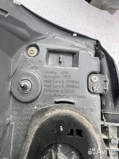 Задние фонари на лексус