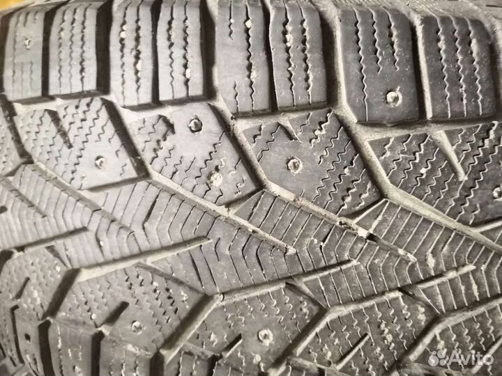 Gislaved NordFrost 100 SUV 225/65 R17 102