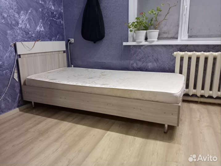 Кровать 90200