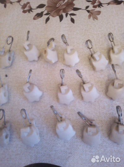 Кисти, Крокодильчики, кольца и запчасти к карнизам