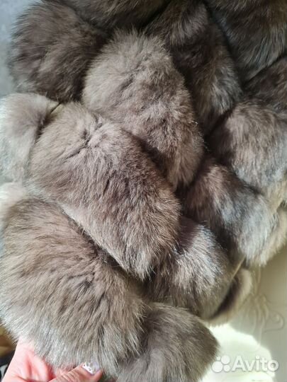 Меховая жилетка из песца