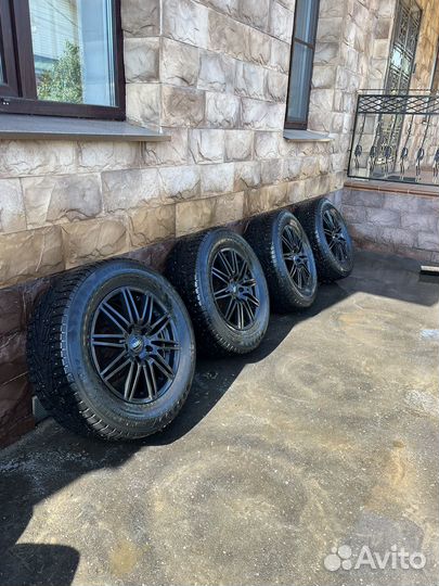 Nokian Tyres Hakkapeliitta 7 SUV 265/60 R18 203ZR