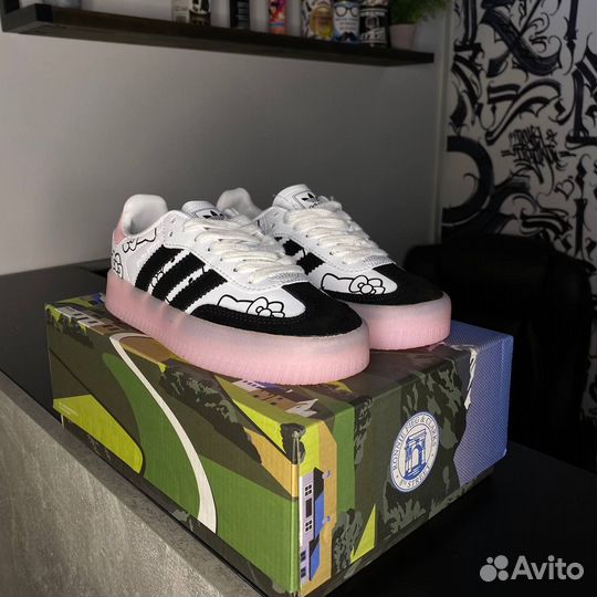 Adidas Samba 2.0 x Hello Kitty