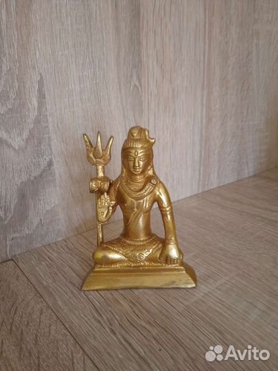 Статуэтка индийского бога Шивы