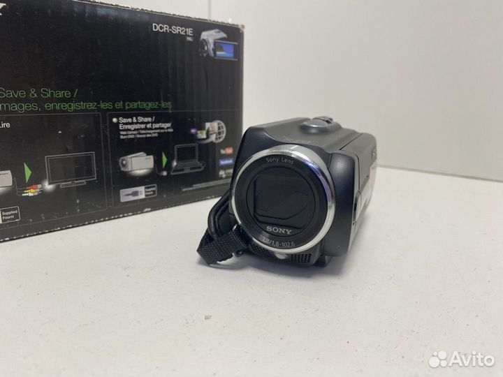 Видеокамера Sony HDR-SR1E