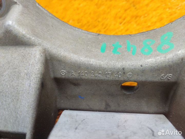 Подушка кпп Mercedes-Benz Clk-Class C209 112.912