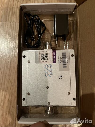 Уселитель сотовой связи