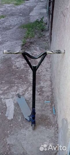 Трюковой самокат