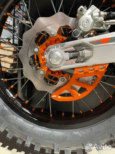 Защита тормозного диска на KTM