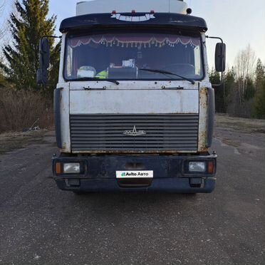 Тягач на разбор