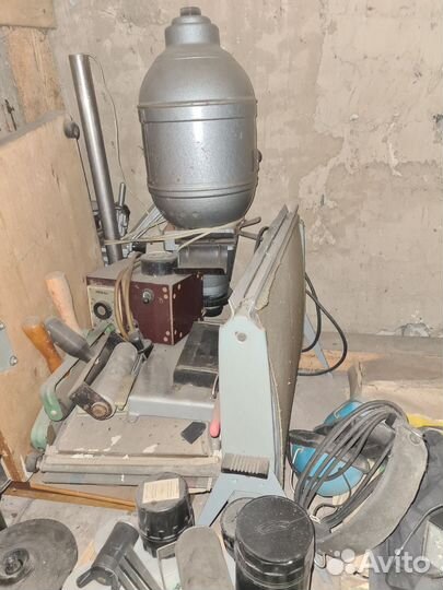 Фотоувеличитель СССР и фотоаппарат Смена