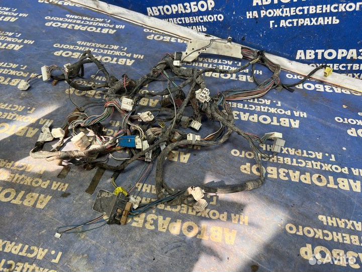 Проводка под торпеду Nissan Almera N16 седан 2003