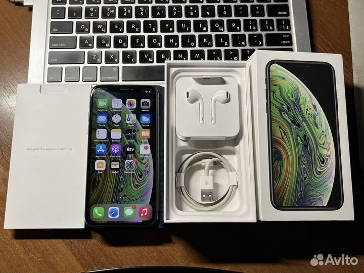 iPhone xs 64 gb