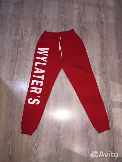 Спортивные штаны