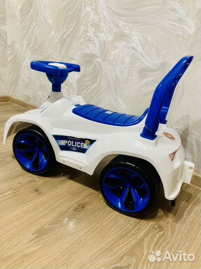 Детская машинка каталка