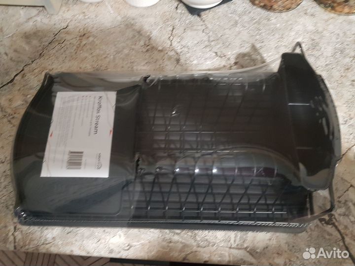 Продам настольную сушку для посуды новую