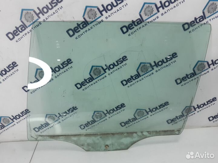 Стекло двери заднее левое Skoda Octavia A5 FL 1