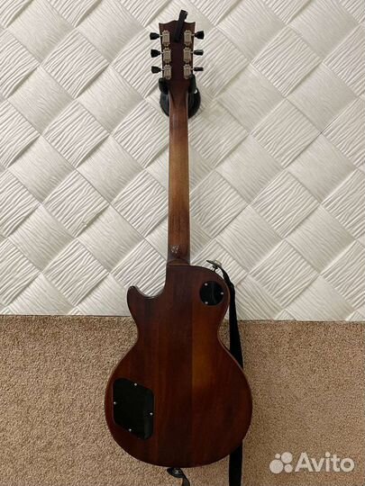 Электрогитара Gibson Les Paul LPJ
