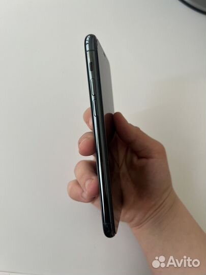 iPhone 11 Pro, 64 ГБ