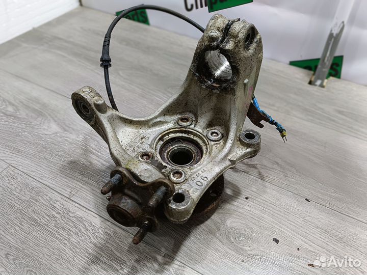 Левый кулак в сборе для Volkswagen Passat B6