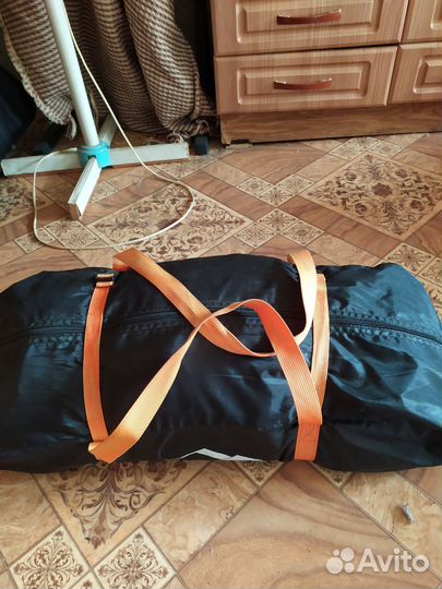 Продаю тур.палатку 3хместную 10 ед двойная