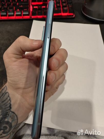 OnePlus 9RT, 8/256 ГБ