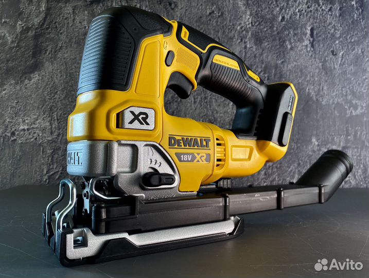 Аккумуляторный лобзик DeWalt DCS334 Евро 18В Чехия