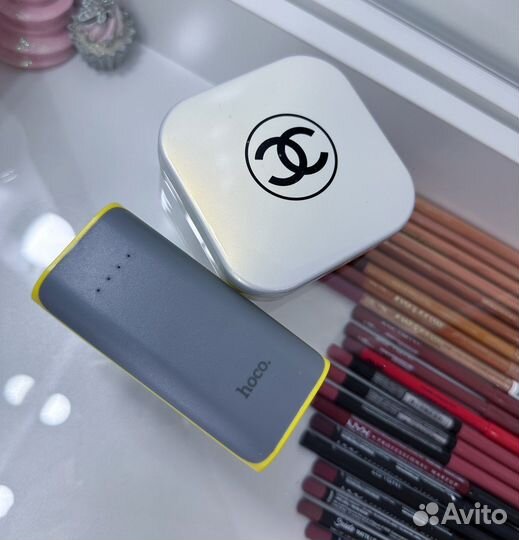 Power Bank зарядка портативная 10400 и 5200
