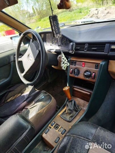 Ручка дерево 124