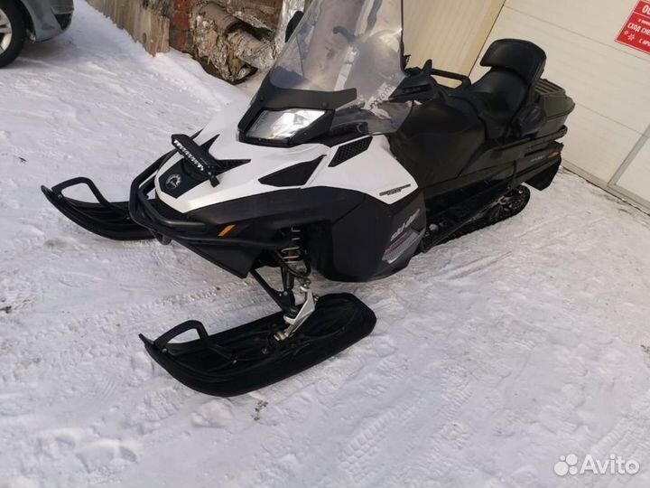 Продам снегоход BRP SKI-DOO expedition 2014