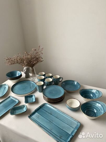 Посуда. Сервиз. Тарелки. Набор посуды
