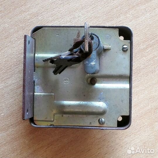 Замок Дверной с Ключами СССР в Сад на Дачу Гараж