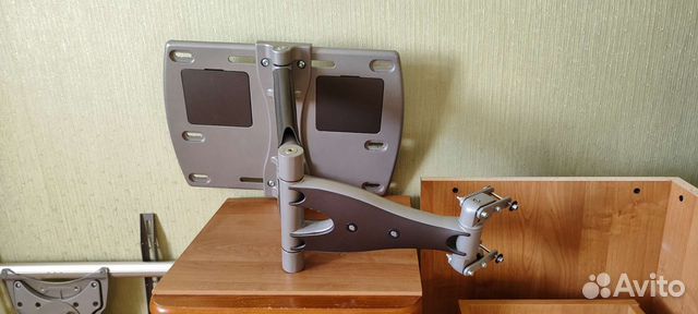 Кронштейн для телевизора