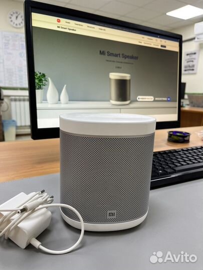 Умная колонка Xiaomi Mi Smart Speaker с Марусей