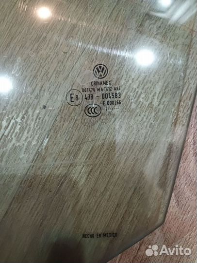 Стекло водительской двери