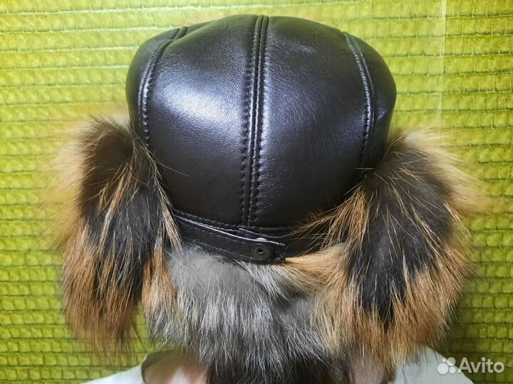 Шапка из меха лисы