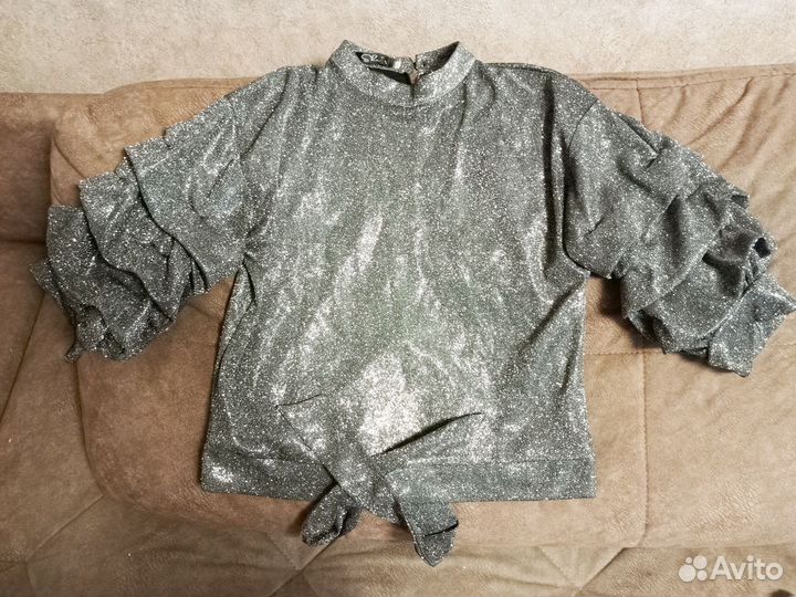 Костюм женский с юбкой нарядный