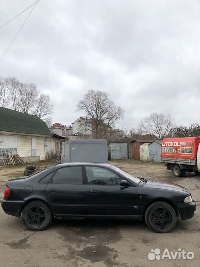 Audi A4 1.8 МТ, 1998, 377 000 км